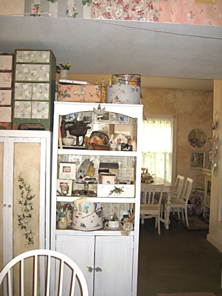 Karla Nathan's Studio 008
