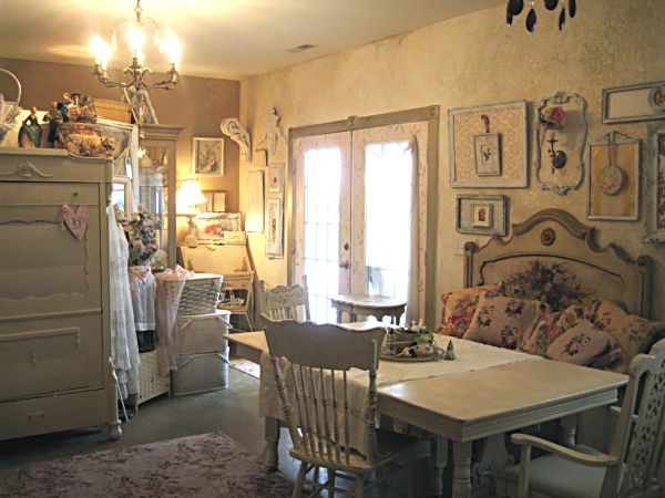 Karla Nathan's Studio 014