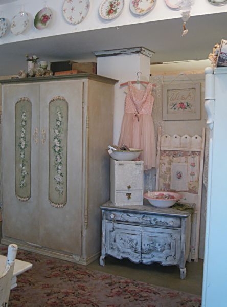 Karla Nathan's Studio 016