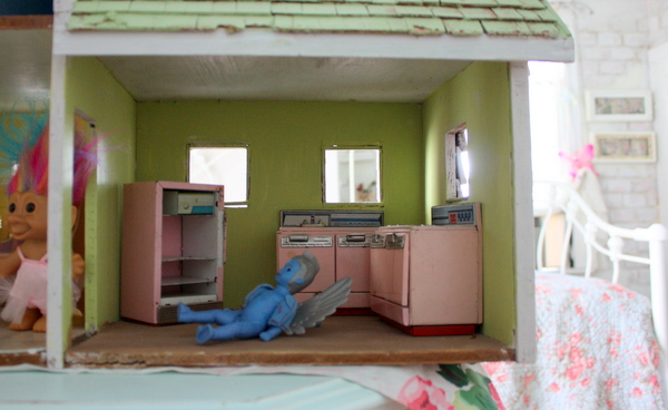 Dollhouses 020