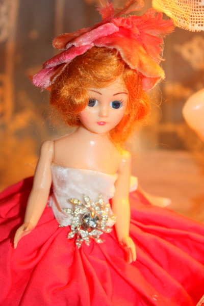 Dolls 027-1