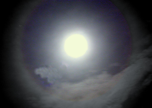 Full moon 023