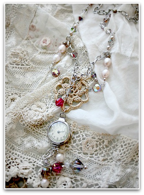 Necklace 045