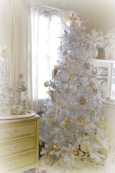 Ponies trees 074