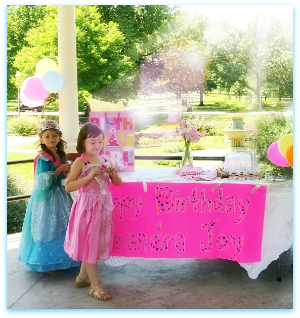 Gazebo party 013
