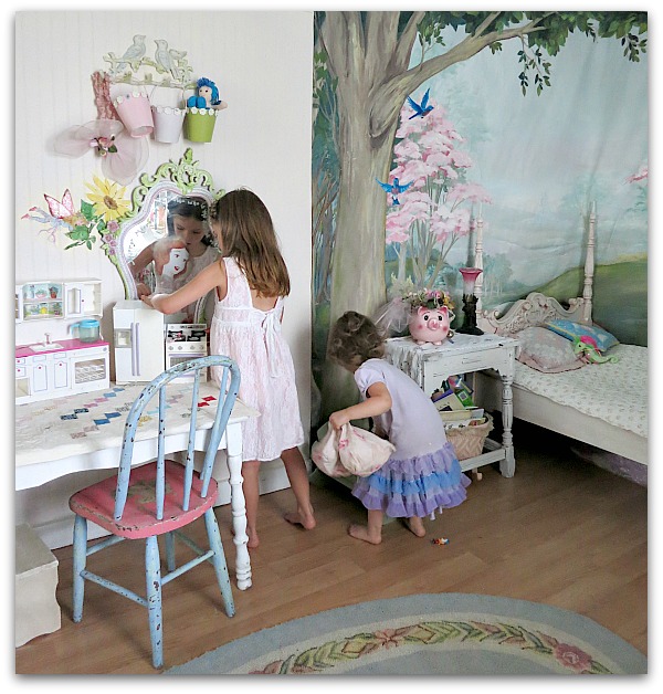 Girls room redo 021