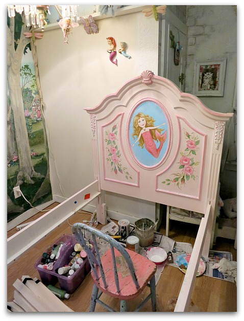 Mermaid bed 003