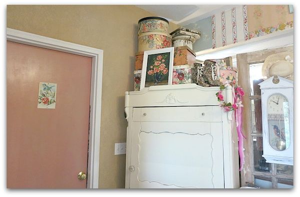 Studio rearrange 016