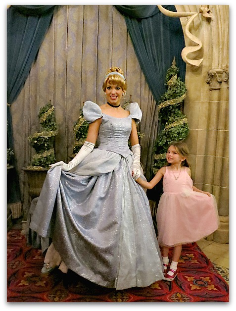 Disney 13 095