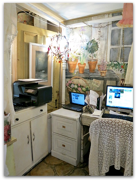 Studio rearrange 006