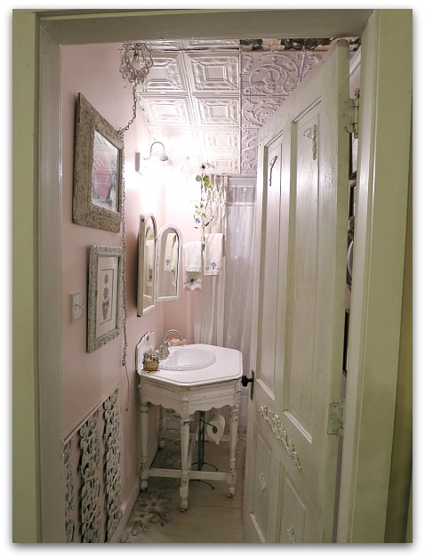 Pinkbathroom 032