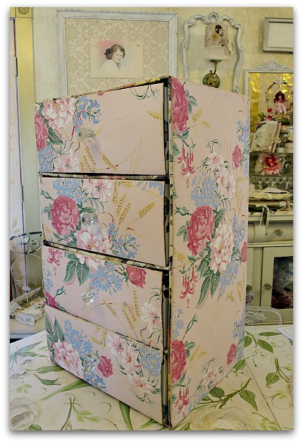 Wallpaperdrawers 029