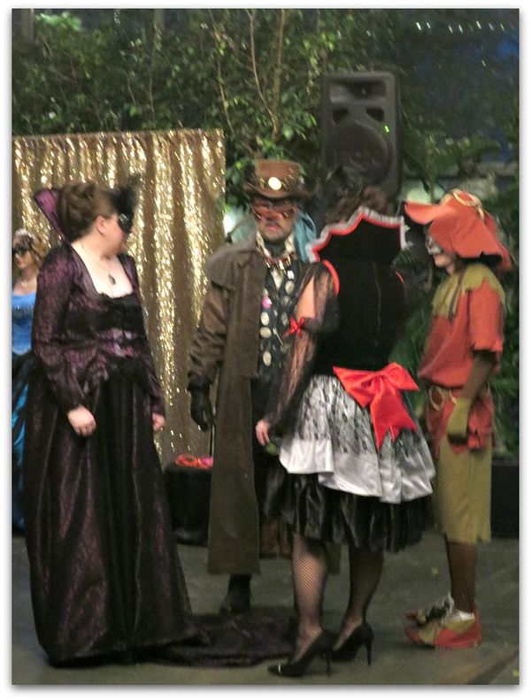 Masquarade 041