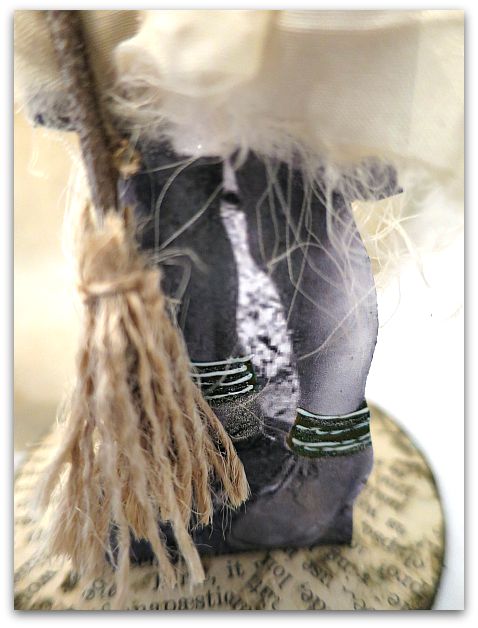 Witches 033