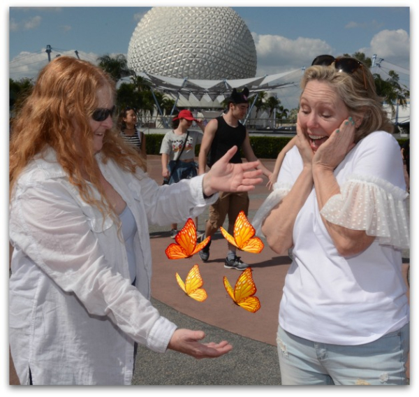 PhotoPass_Visiting_EPCOT_410875846370