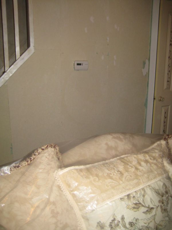 Book_wall_001