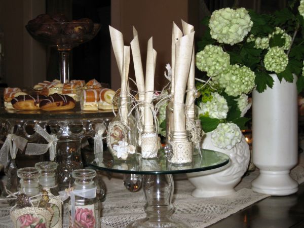 Dinner_party_bdy_020_2