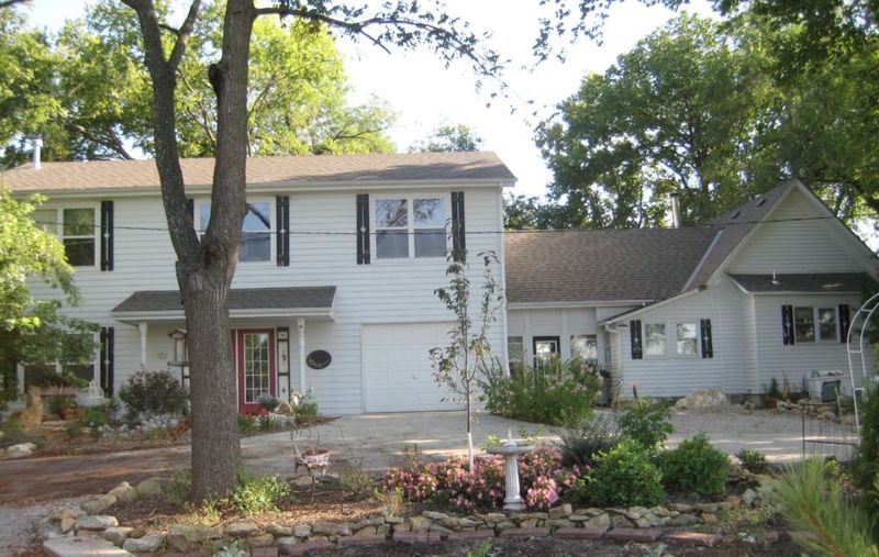 Front_of_the_house_007