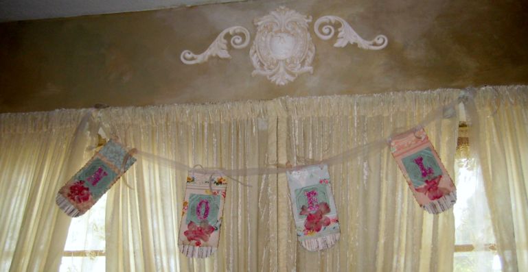 Garlands_002
