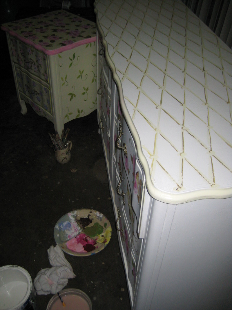Madisons_dressers_006