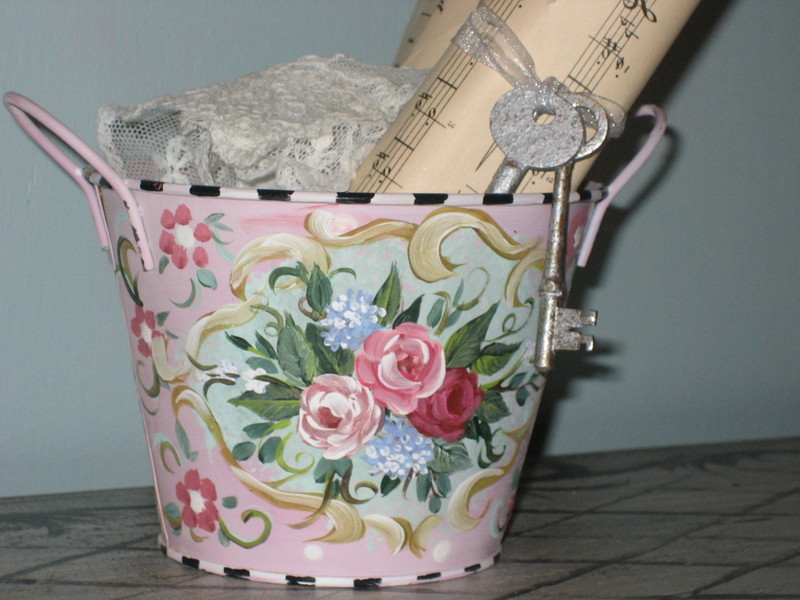 May_bucket_003