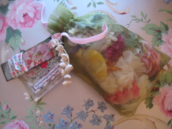 Millinery_223