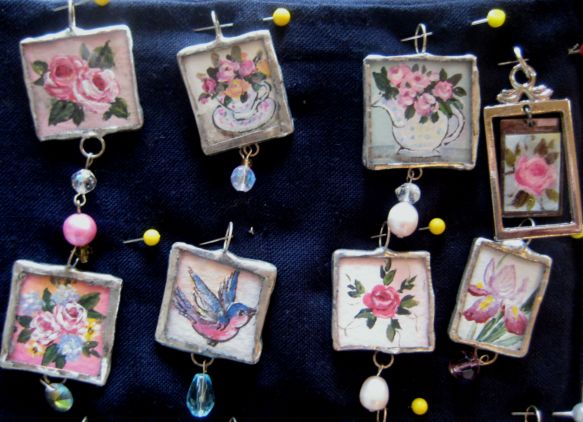 Ornaments_and_earrings_023