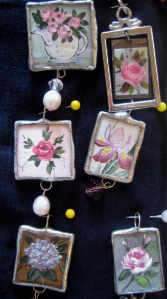 Ornaments_and_earrings_025